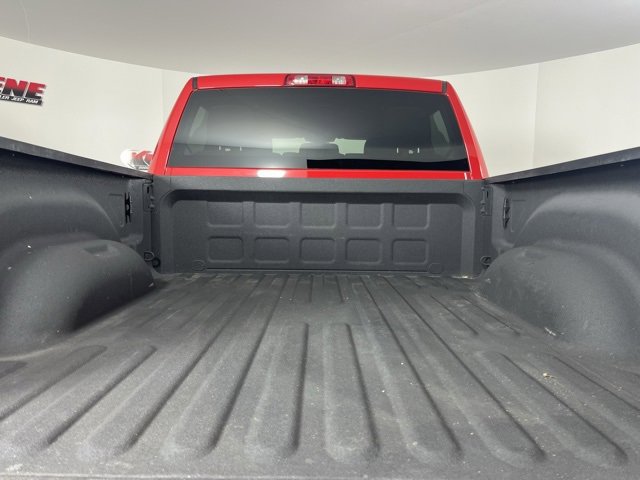 Used 2024 RAM 2500 Big Horn w/ Sport Appearance Package image 8