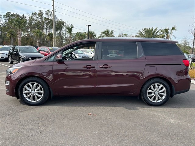 Used 2020 Kia Sedona EX image 3