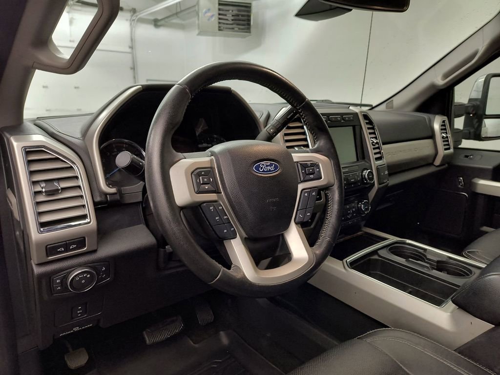 Used 2017 Ford F250 Lariat w/ Tow Technology Bundle image 4