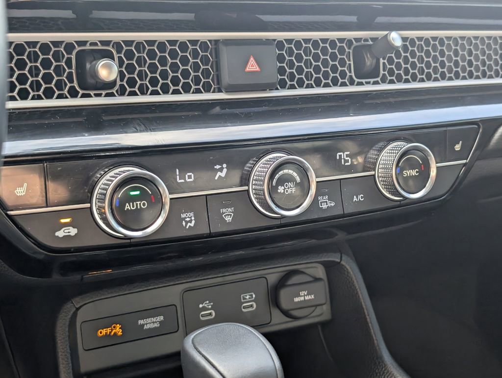 Certified 2025 Honda Civic Sport image 17