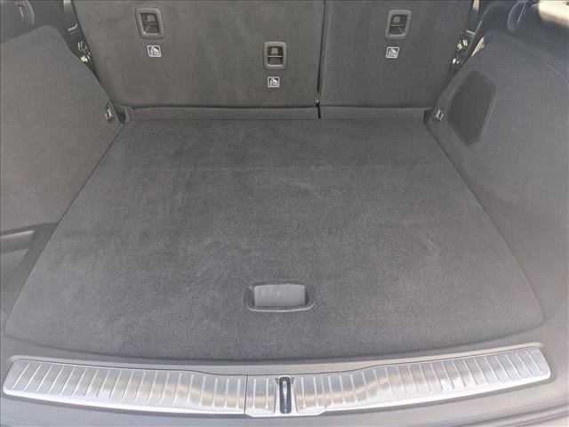 Used 2025 Jeep Grand Cherokee Overland w/ Luxury Tech Group IV image 6