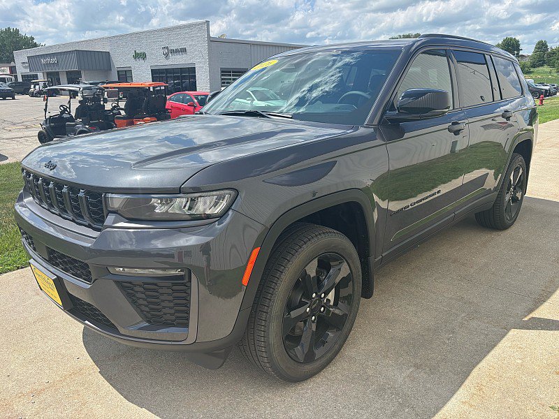New 2026 Jeep Grand Cherokee L 4WD image 7