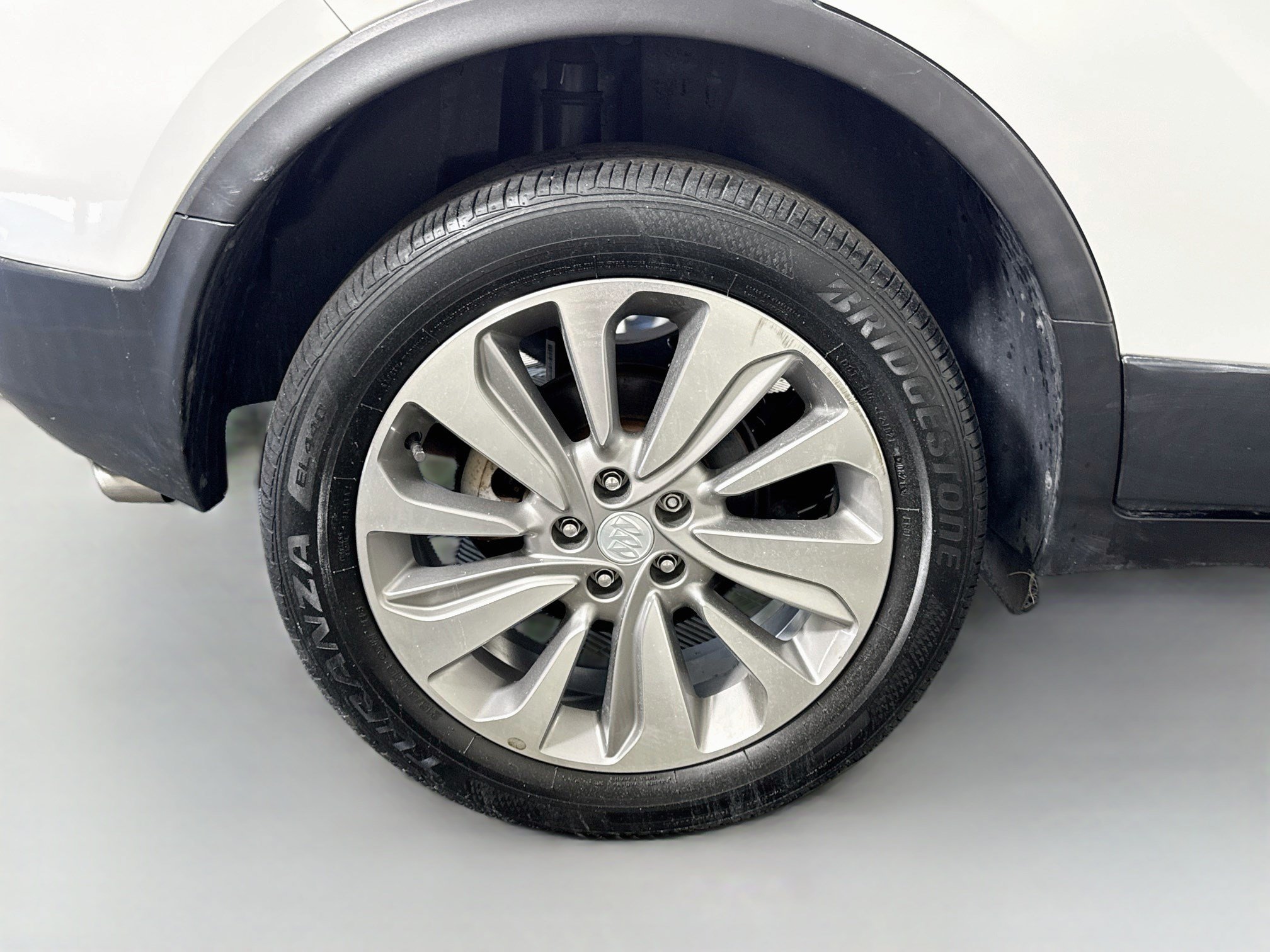 Used 2020 Buick Encore Preferred FWD image 33
