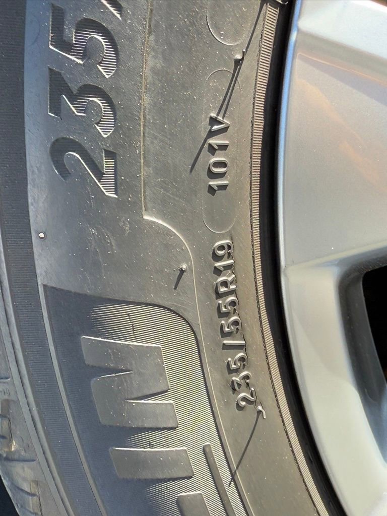 Used 2021 Toyota RAV4 Limited image 47