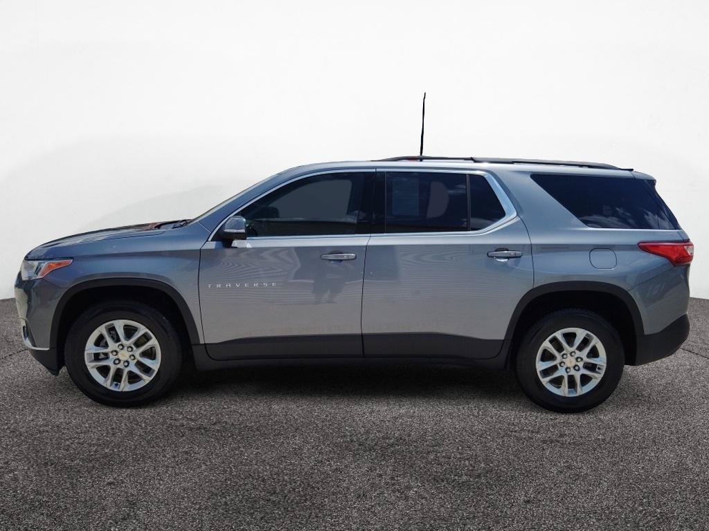 Used 2021 Chevrolet Traverse LT w/ LPO, Cargo Package AWD/4WD image 5