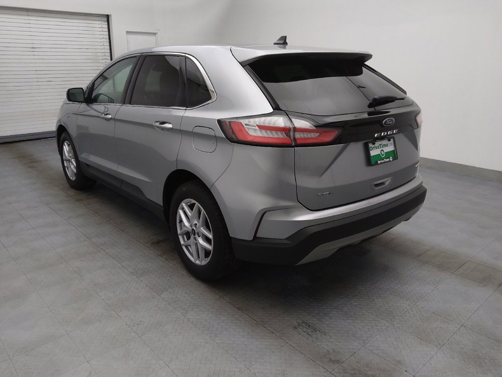 Used 2024 Ford Edge SEL image 5