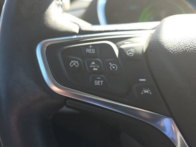 Used 2017 Chevrolet Volt Premier w/ Driver Confidence II Package FWD image 17