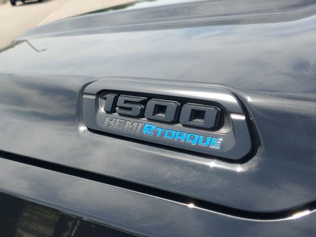 Used 2024 RAM 1500 Big Horn AWD/4WD image 36