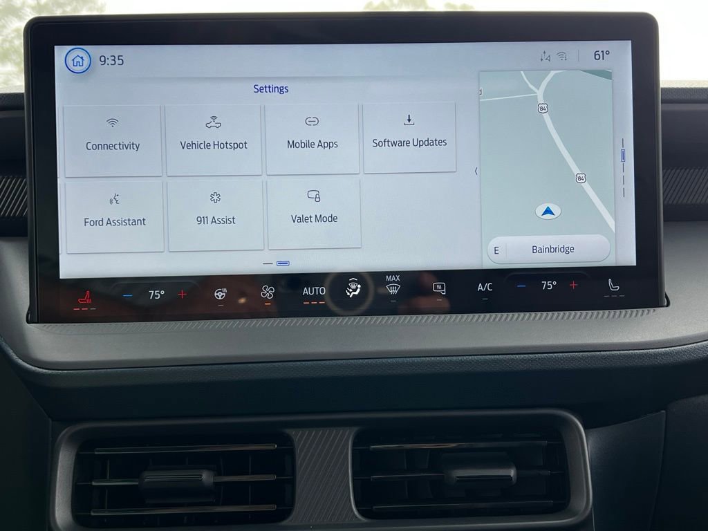 New 2026 Ford Maverick Lariat w/ Black Appearance Package image 34