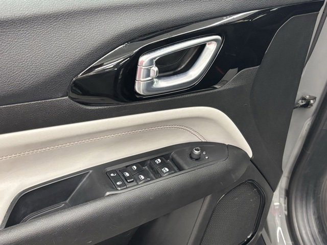 Used 2024 Jeep Compass Limited image 11