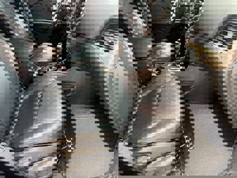 Used 2016 Jeep Cherokee Limited image 21