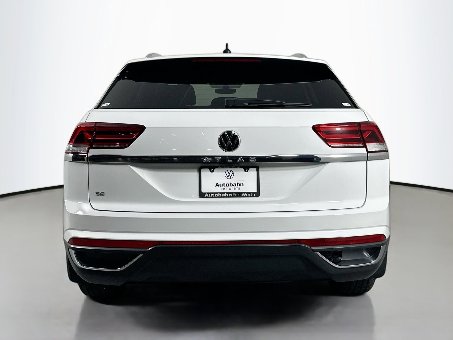 Certified 2021 Volkswagen Atlas Cross Sport SE image 6