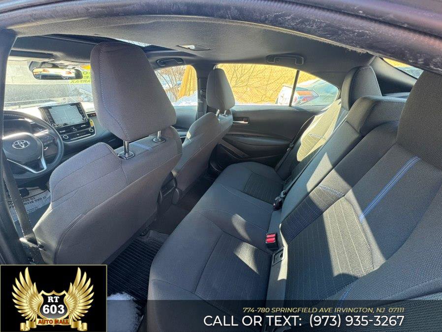 Used 2022 Toyota Corolla SE image 9