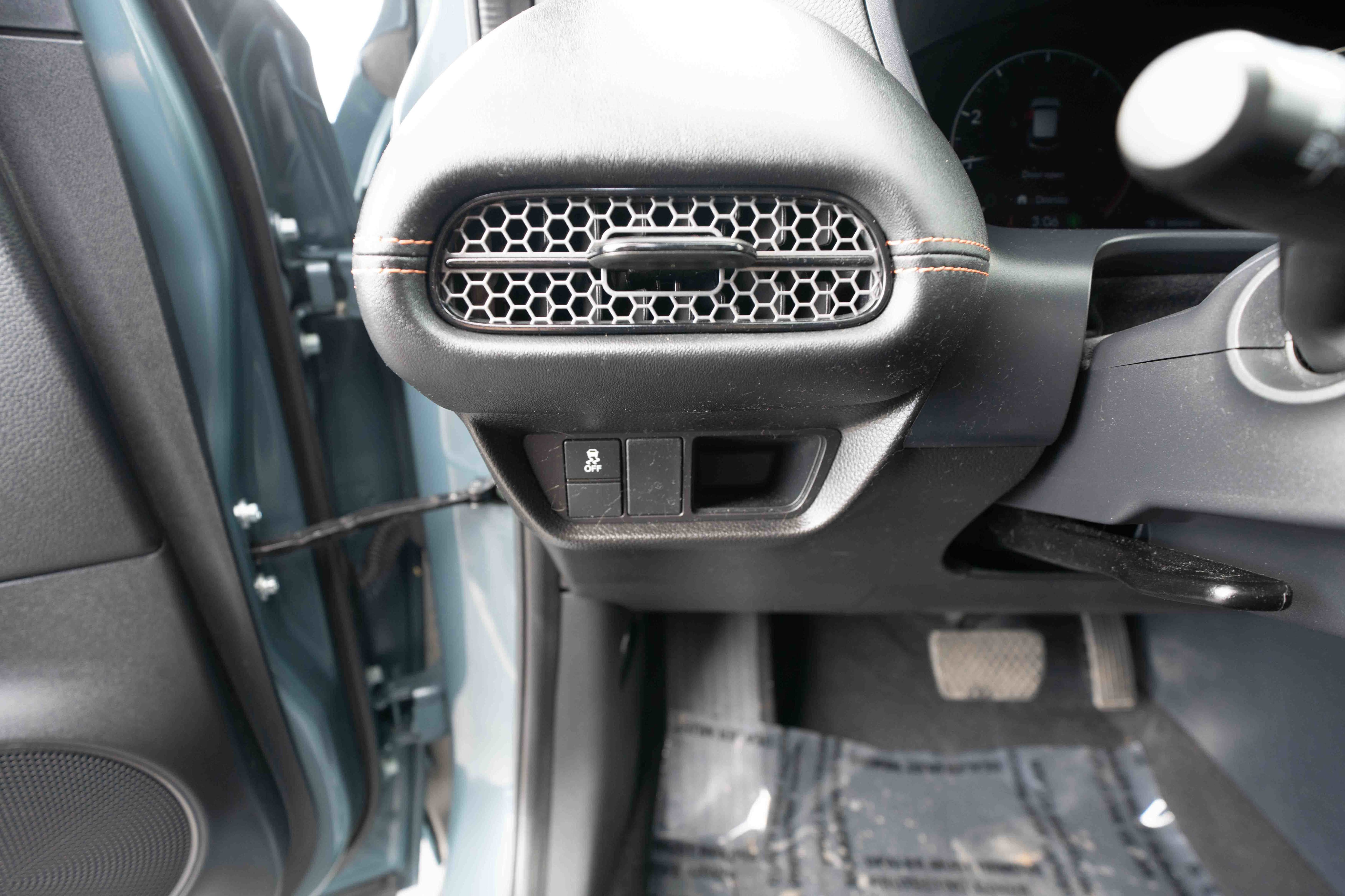 Certified 2024 Honda HR-V Sport image 11