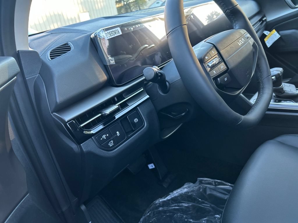 New 2026 Kia Sportage EX w/ EX Panorama Roof Package FWD image 31