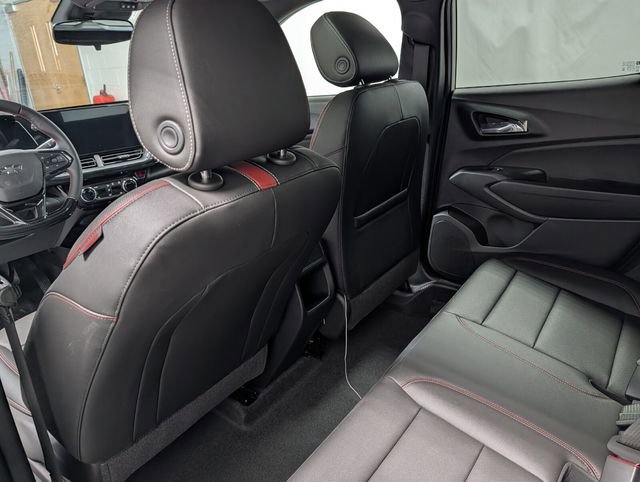 New 2026 Chevrolet Trax RS w/ Sunroof Package image 14