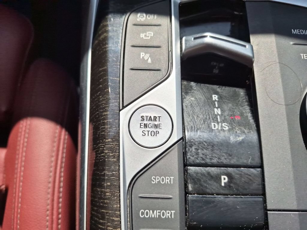 Used 2023 BMW M340i RWD image 28