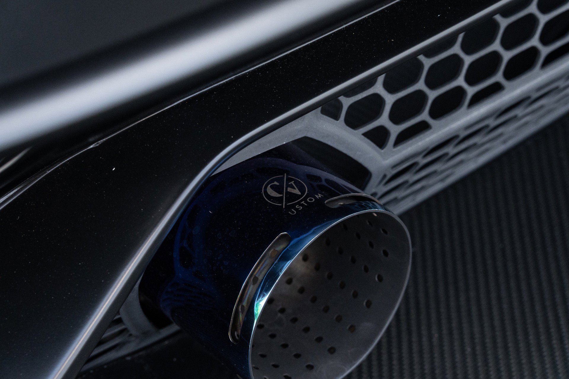 Used 2020 Lamborghini Aventador SVJ AWD/4WD image 47