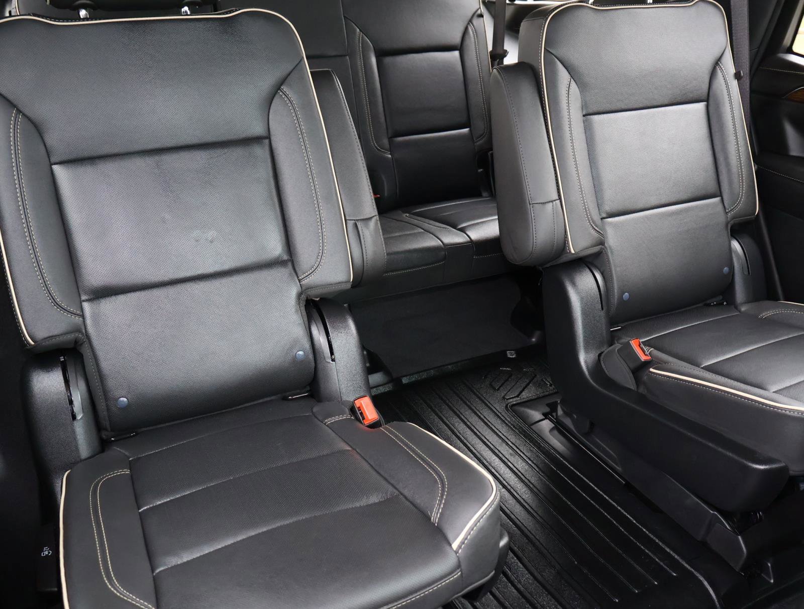 Used 2024 Chevrolet Tahoe Premier w/ Premium Package image 23