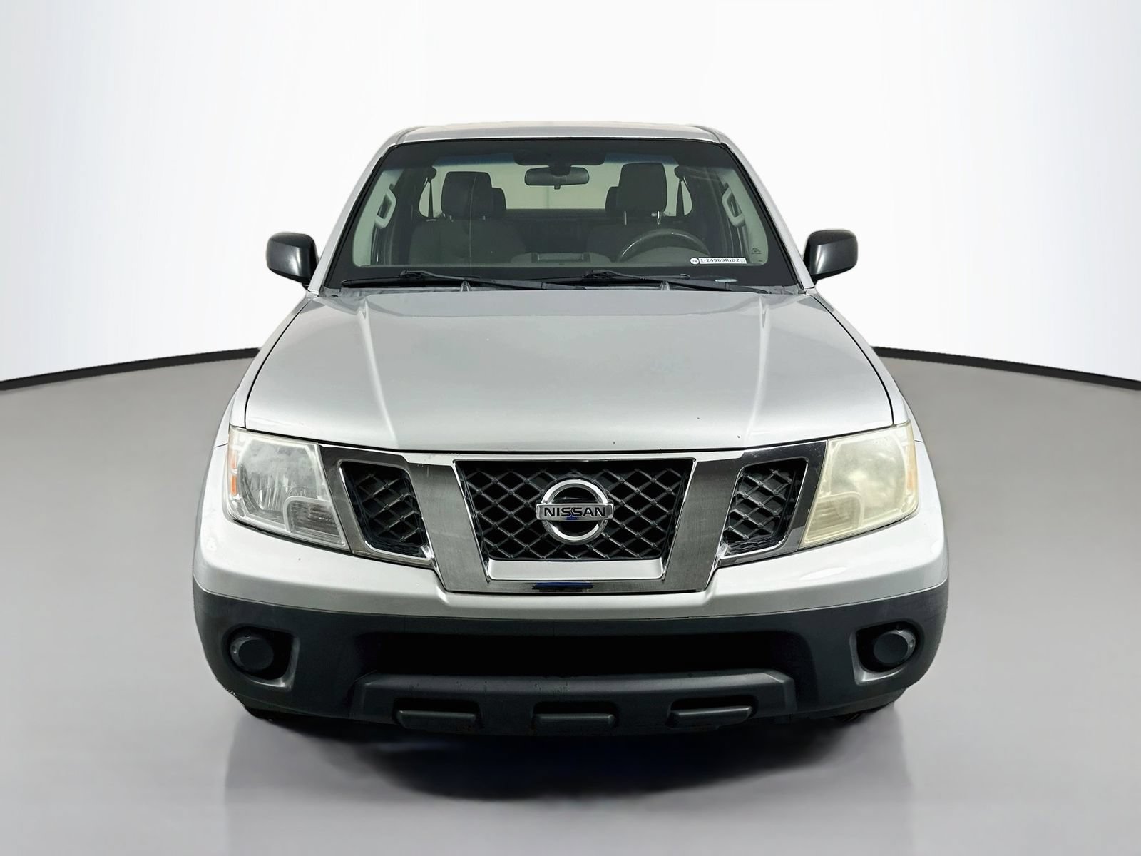 Used 2015 Nissan Frontier S RWD image 2