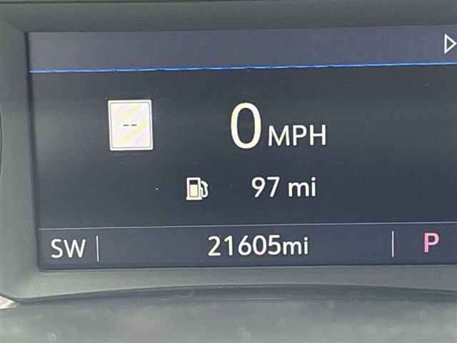 Certified 2023 GMC Acadia SLE w/ Driver Convenience Package image 12