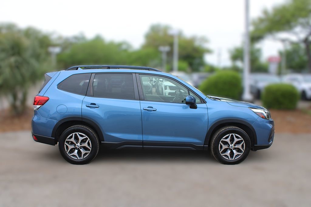Used 2020 Subaru Forester Premium image 5