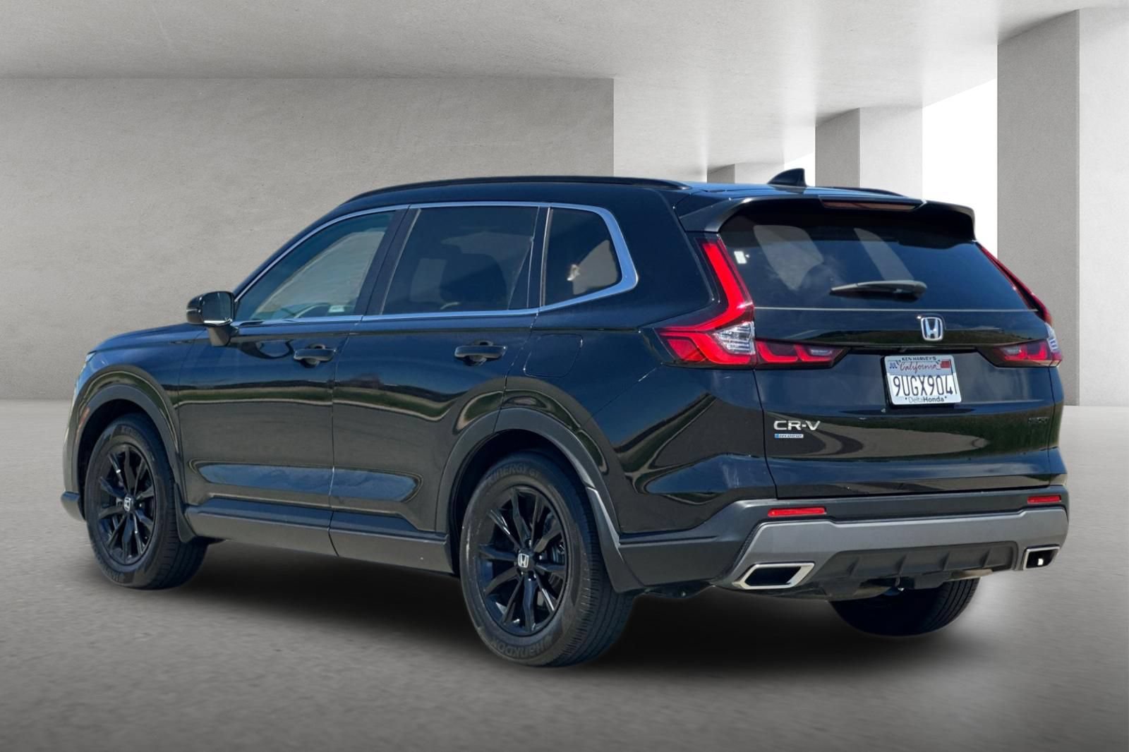 Used 2025 Honda CR-V Sport image 6