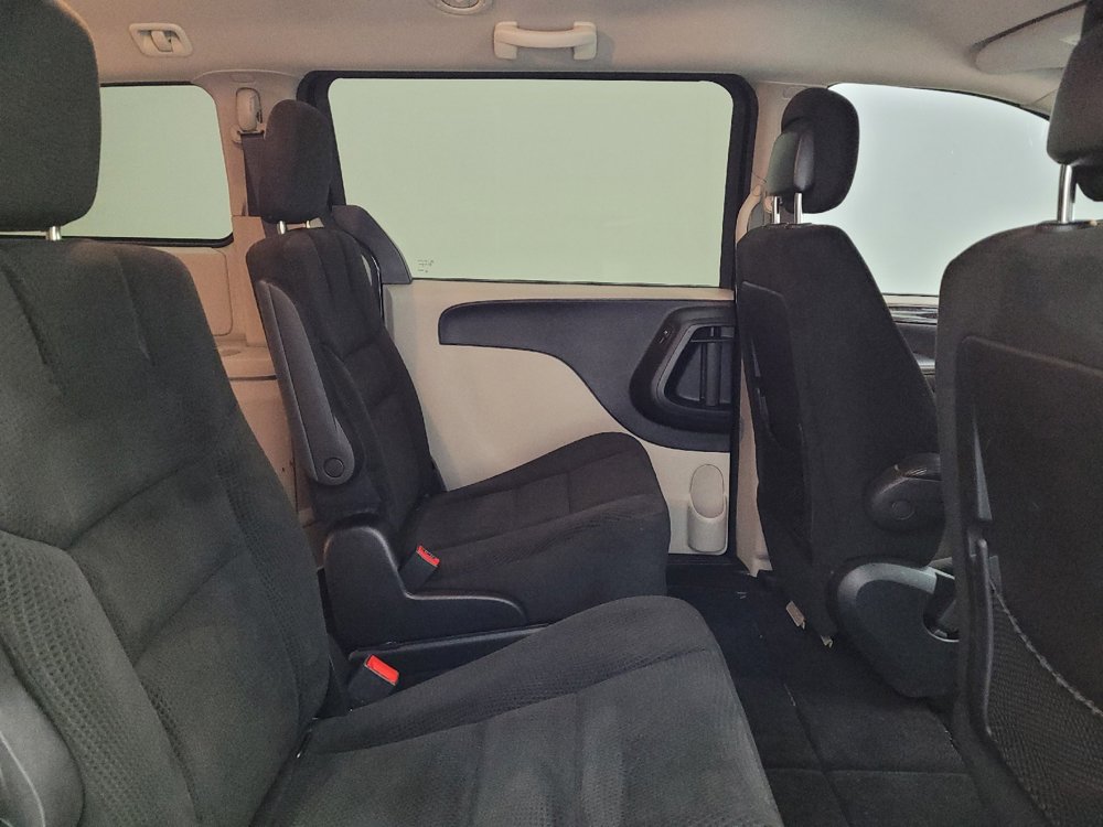 Used 2016 Dodge Grand Caravan SE w/ Quick Order Package 29E SE image 19