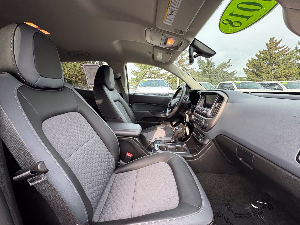Used 2018 Chevrolet Colorado Z71 AWD/4WD image 39