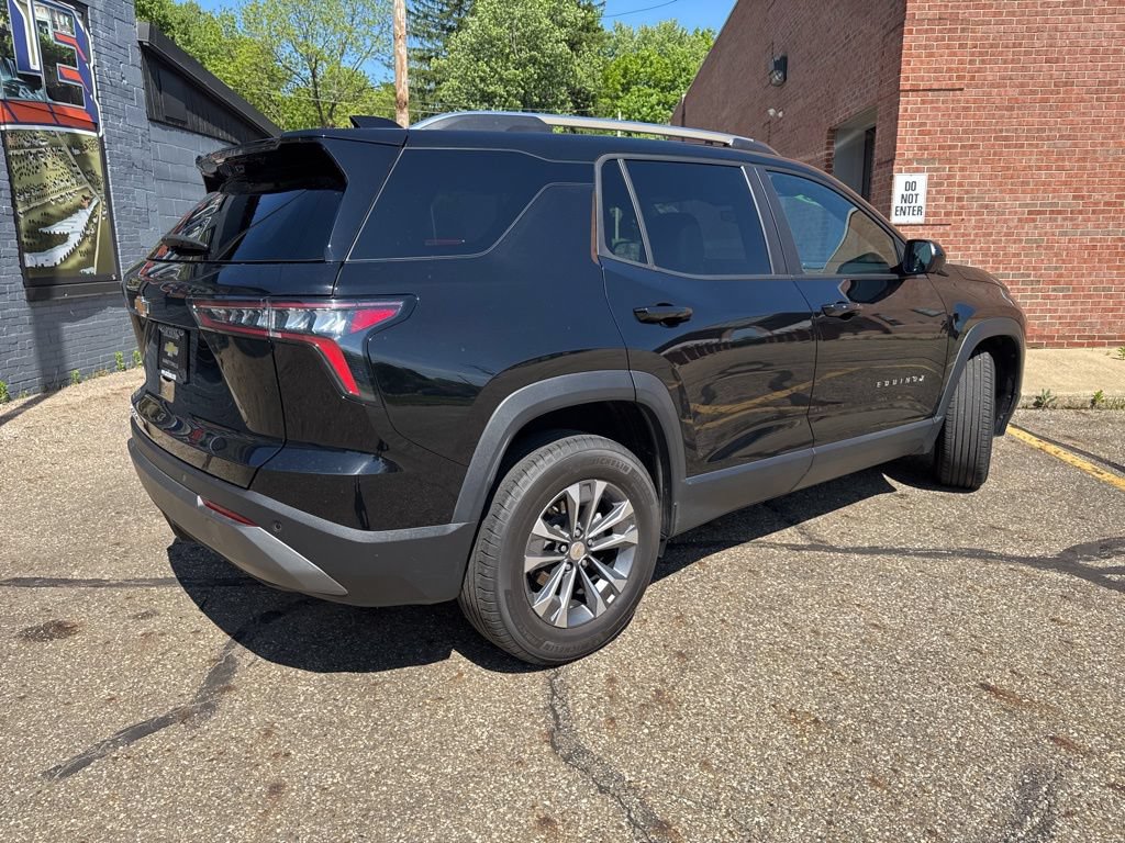 Used 2025 Chevrolet Equinox LT w/ Convenience Package II AWD/4WD image 5