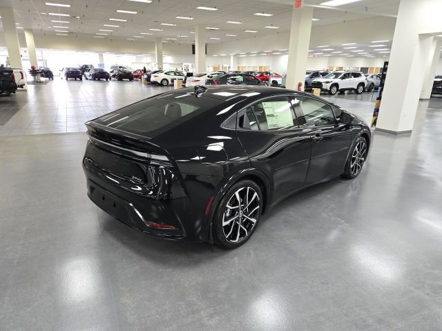 New 2026 Toyota Prius Plug-In Hybrid image 5