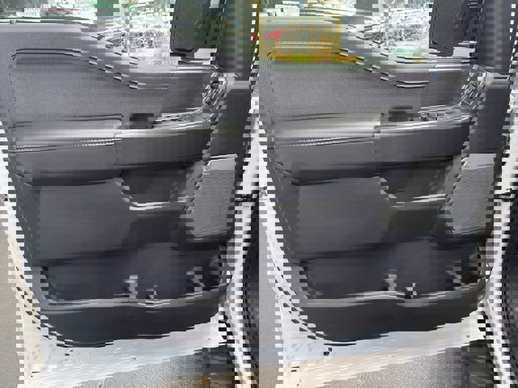 New 2026 Ford F150 Lariat image 13