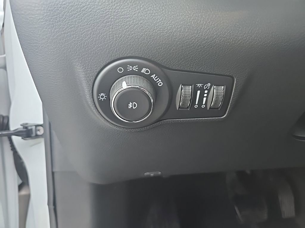 New 2026 Jeep Compass Limited image 22