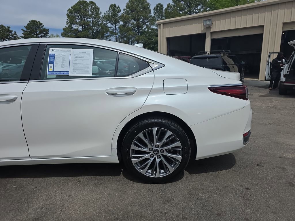 Used 2021 Lexus ES 250 w/ Premium Package image 45