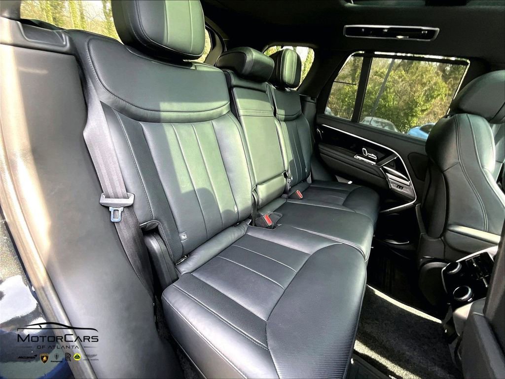Used 2024 Land Rover Range Rover SE image 24
