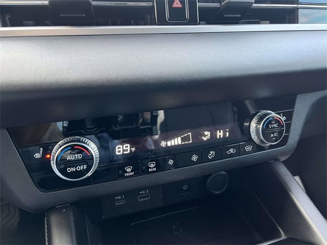 Used 2022 Mitsubishi Outlander SE image 20