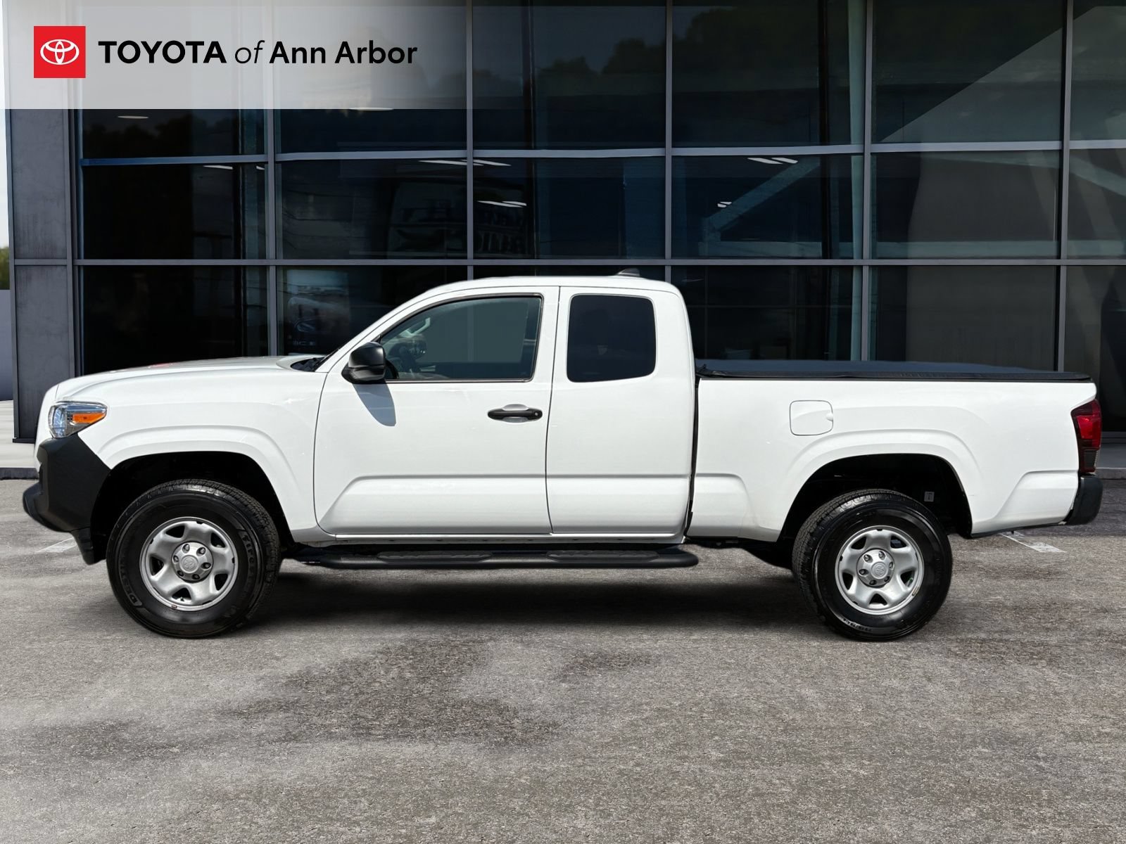 Used 2023 Toyota Tacoma SR RWD image 7