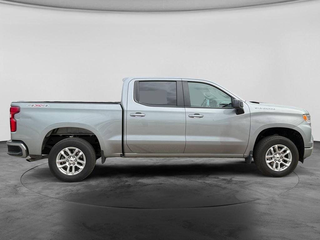 Used 2026 Chevrolet Silverado 1500 RST AWD/4WD image 12