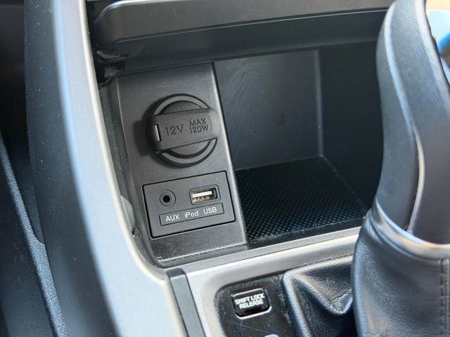 Used 2014 Hyundai Elantra Limited w/ Option Group 03 FWD image 18