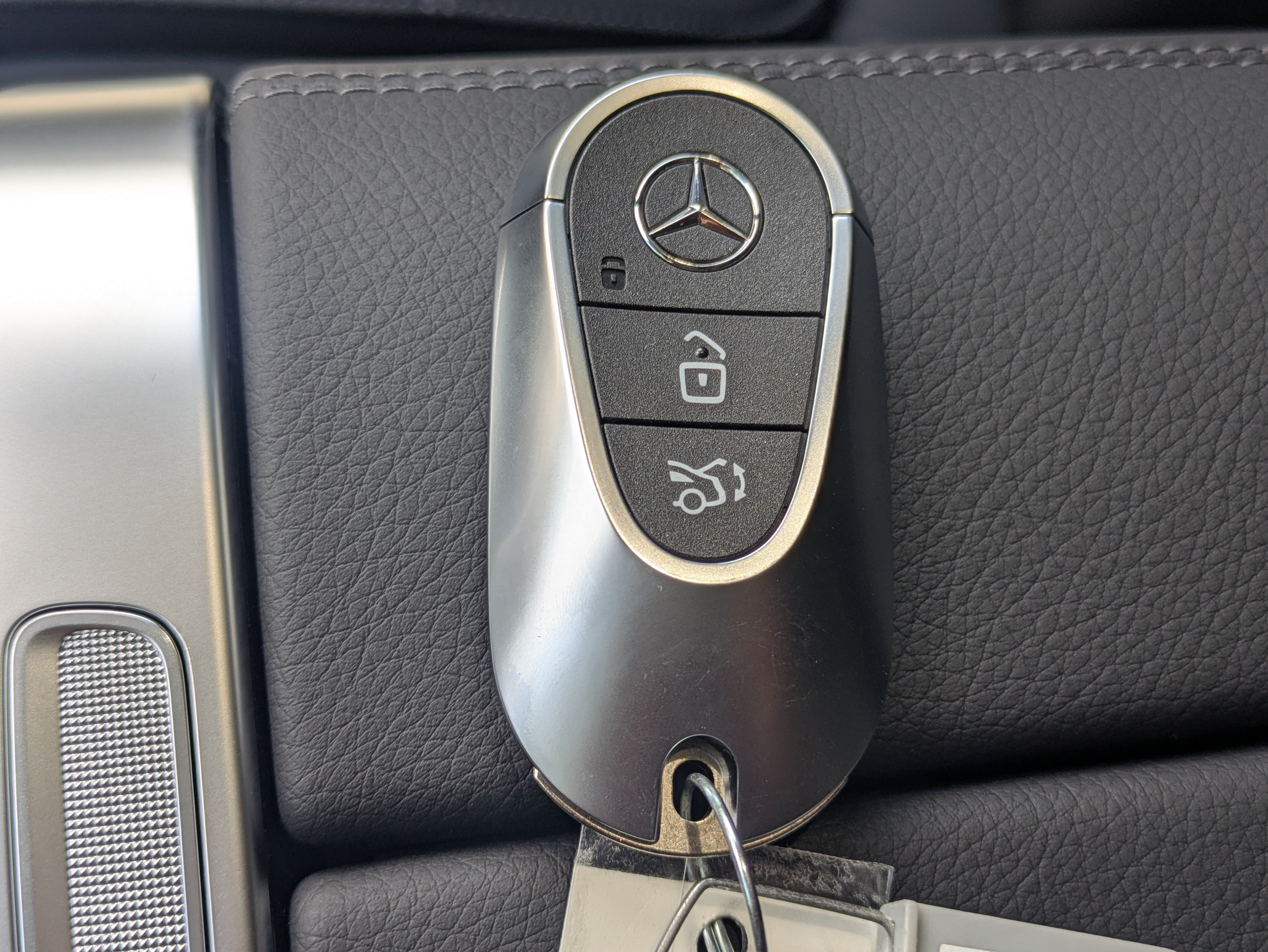 New 2027 Mercedes-Benz GLC 300 image 28
