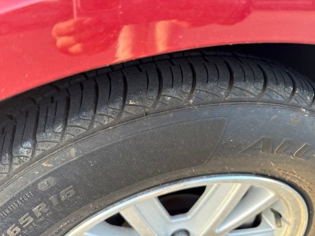 Used 2006 Ford Mustang Convertible image 24