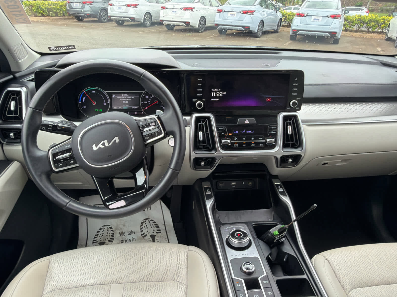 Used 2023 Kia Sorento EX image 10