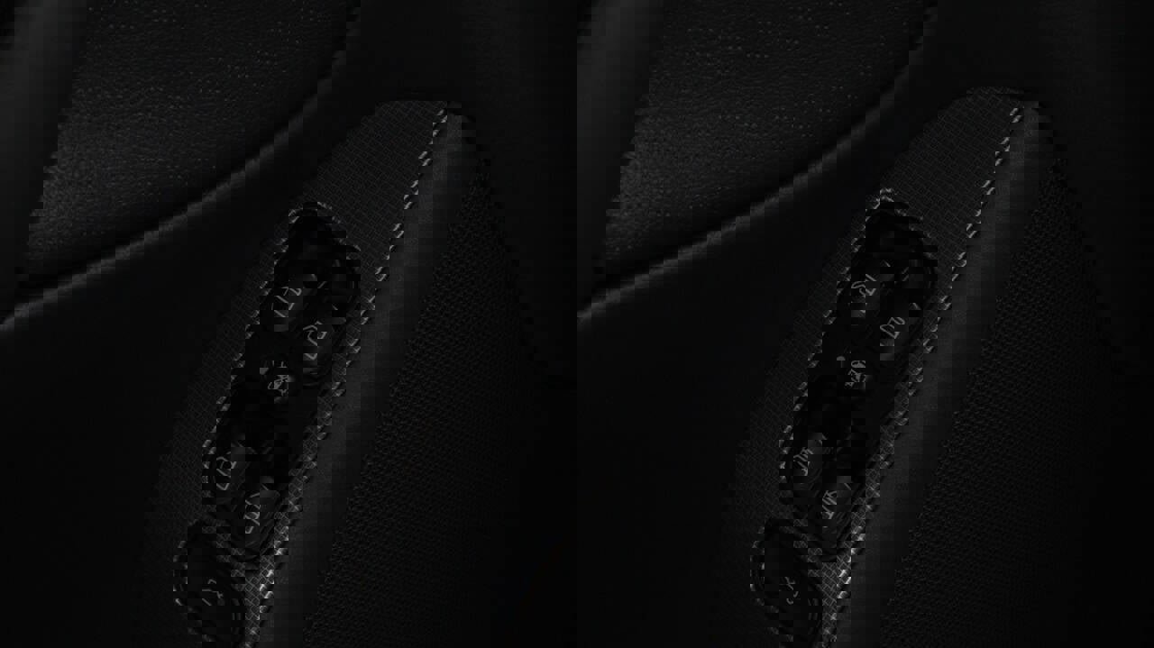 Used 2003 Mercedes-Benz C 230 Sedan image 17