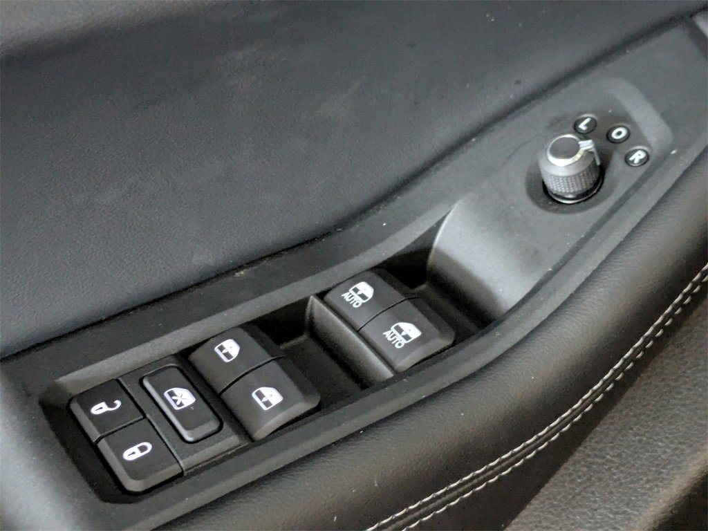 New 2025 Jeep Grand Cherokee Limited image 26