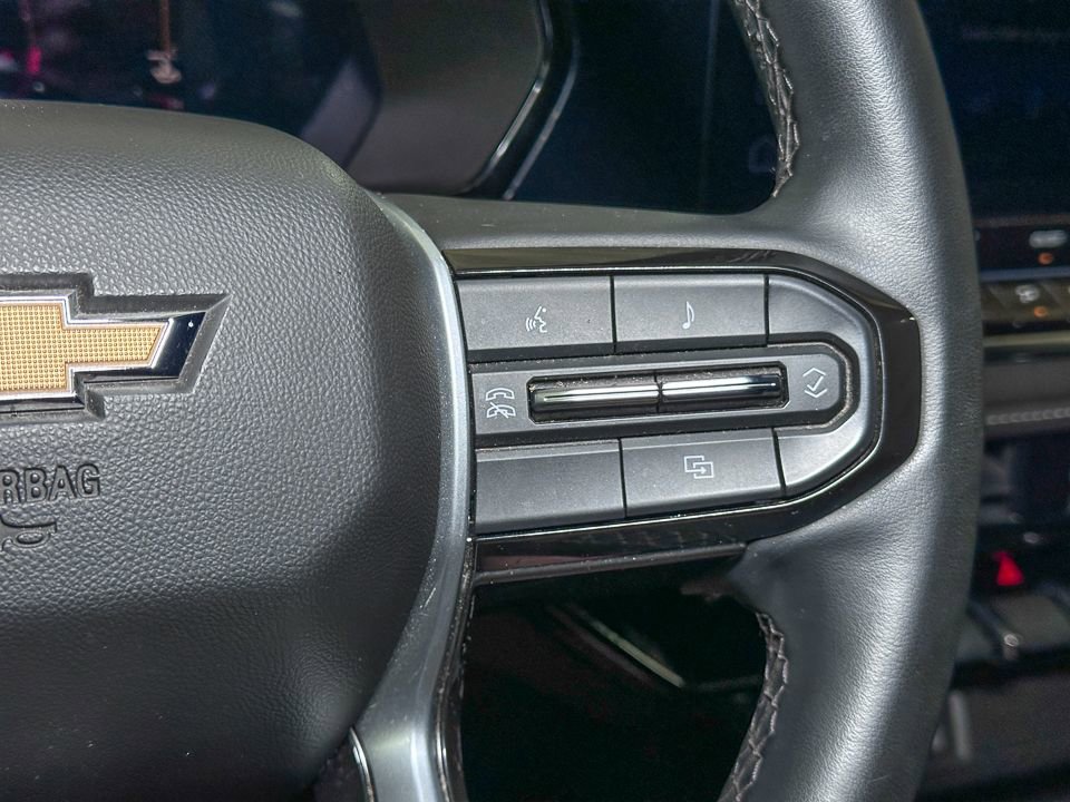 Used 2023 Chevrolet Colorado LT image 35