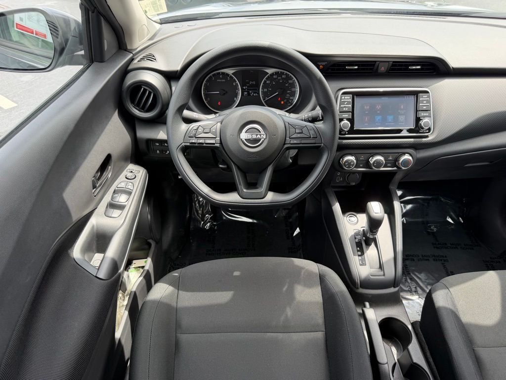Used 2025 Nissan Kicks Play S FWD image 17