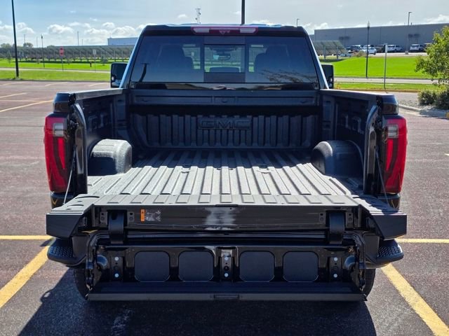 New 2026 GMC Sierra 3500 Denali w/ Technology Package image 32