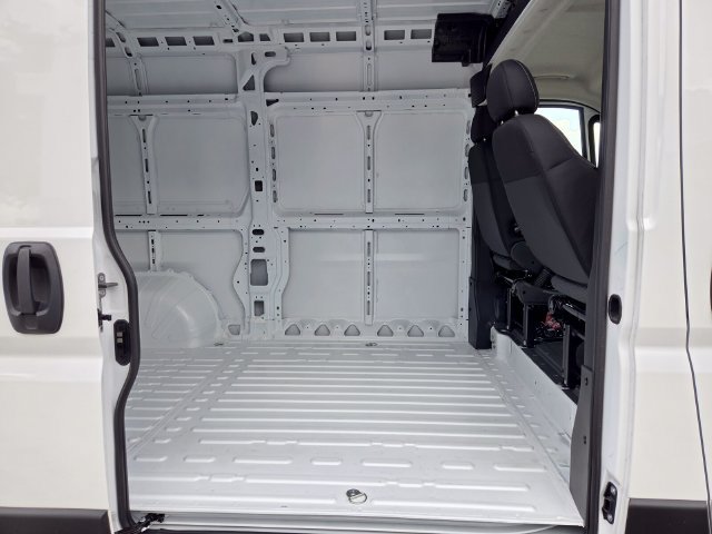 New 2026 RAM ProMaster 1500 FWD image 12