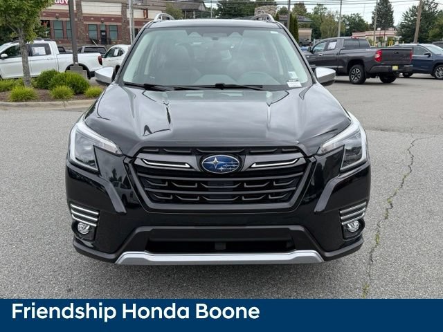 Used 2023 Subaru Forester Touring AWD/4WD image 2