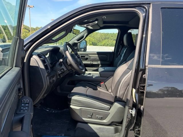 New 2026 RAM 3500 Limited AWD/4WD image 15
